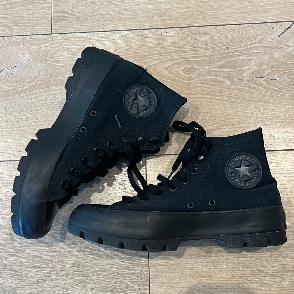 Converse Chuck Taylor All Stars Women 8.5 Black Lace Up High Top Sneakers